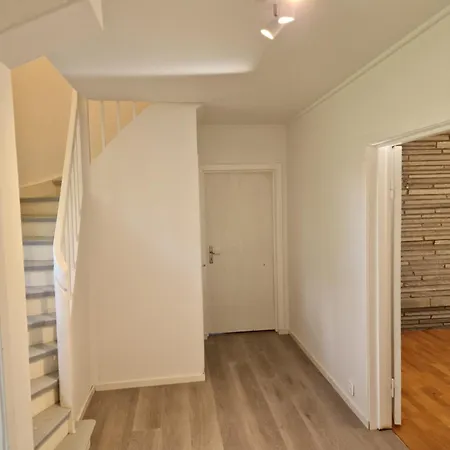 Aadarsh Rom Klofta 9 Min From Oslo Airport Country house