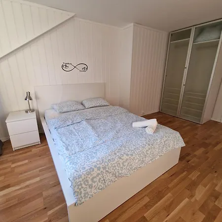 Aadarsh Rom Klofta 9 Min From Oslo Airport *